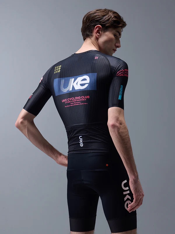 UKE RP700 Men's EIT Roadsuit (Competition Black)