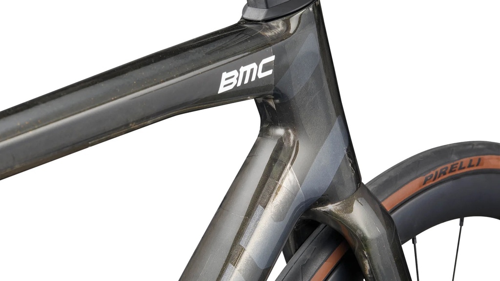 BMC Teammachine SLR 01 Four Road Bike (Carbon, White Gold)